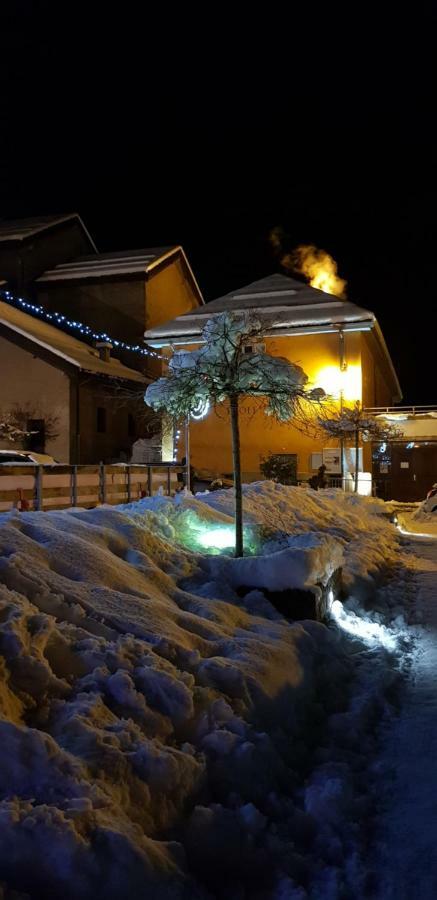 Saint Etienne De Tinee Apartment ภายนอก รูปภาพ